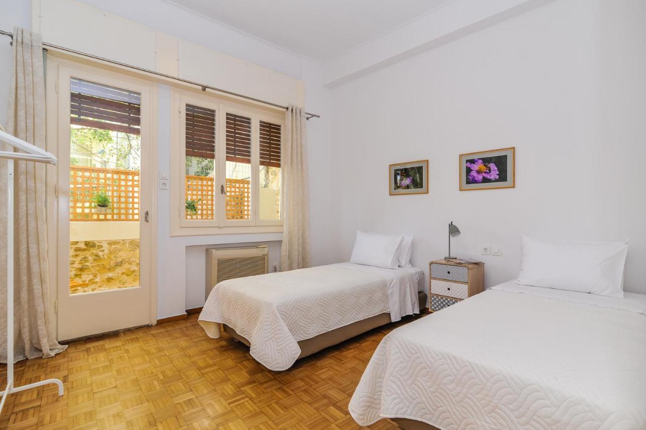 The Elegant. Spacious City Center Apartment. Ираклион Экстерьер фото