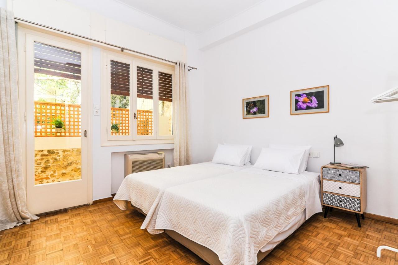 The Elegant. Spacious City Center Apartment. Ираклион Экстерьер фото