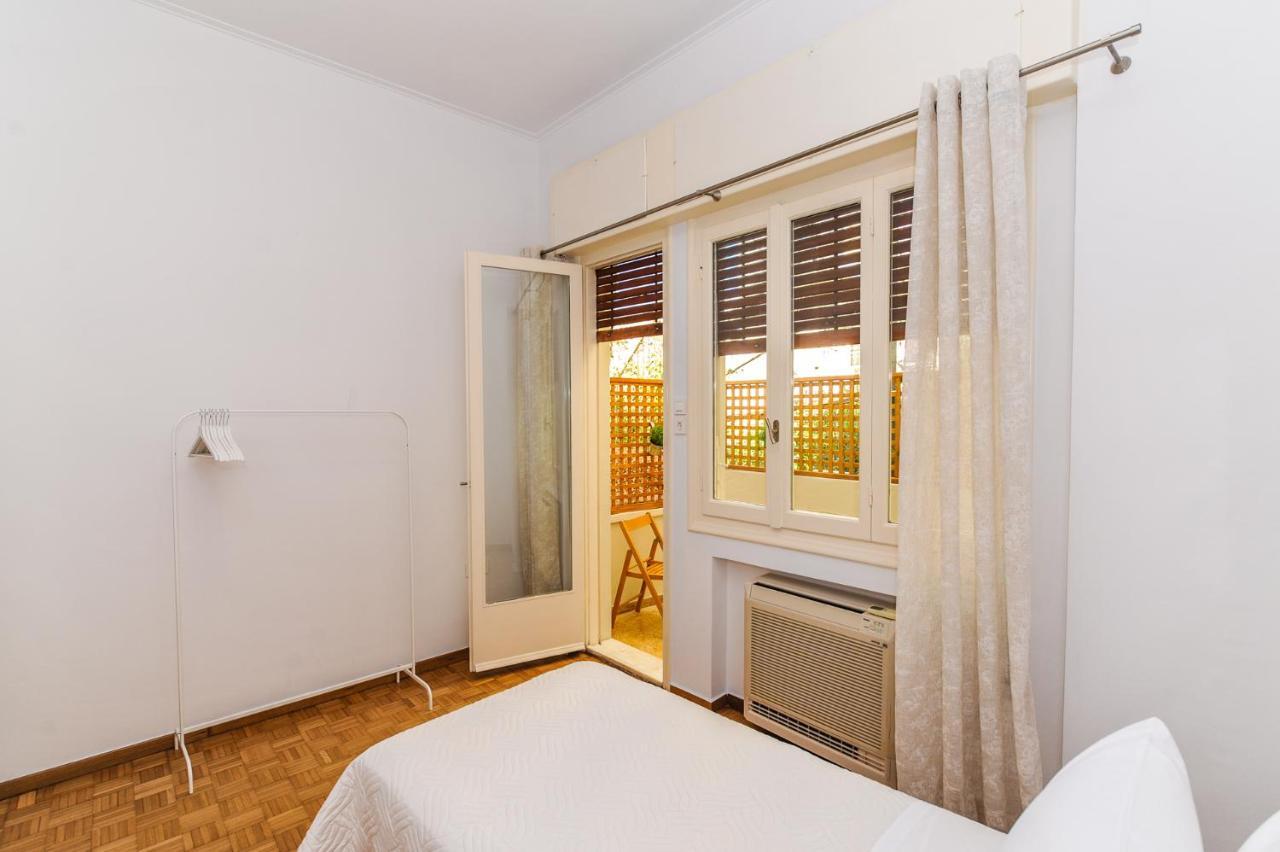 The Elegant. Spacious City Center Apartment. Ираклион Экстерьер фото