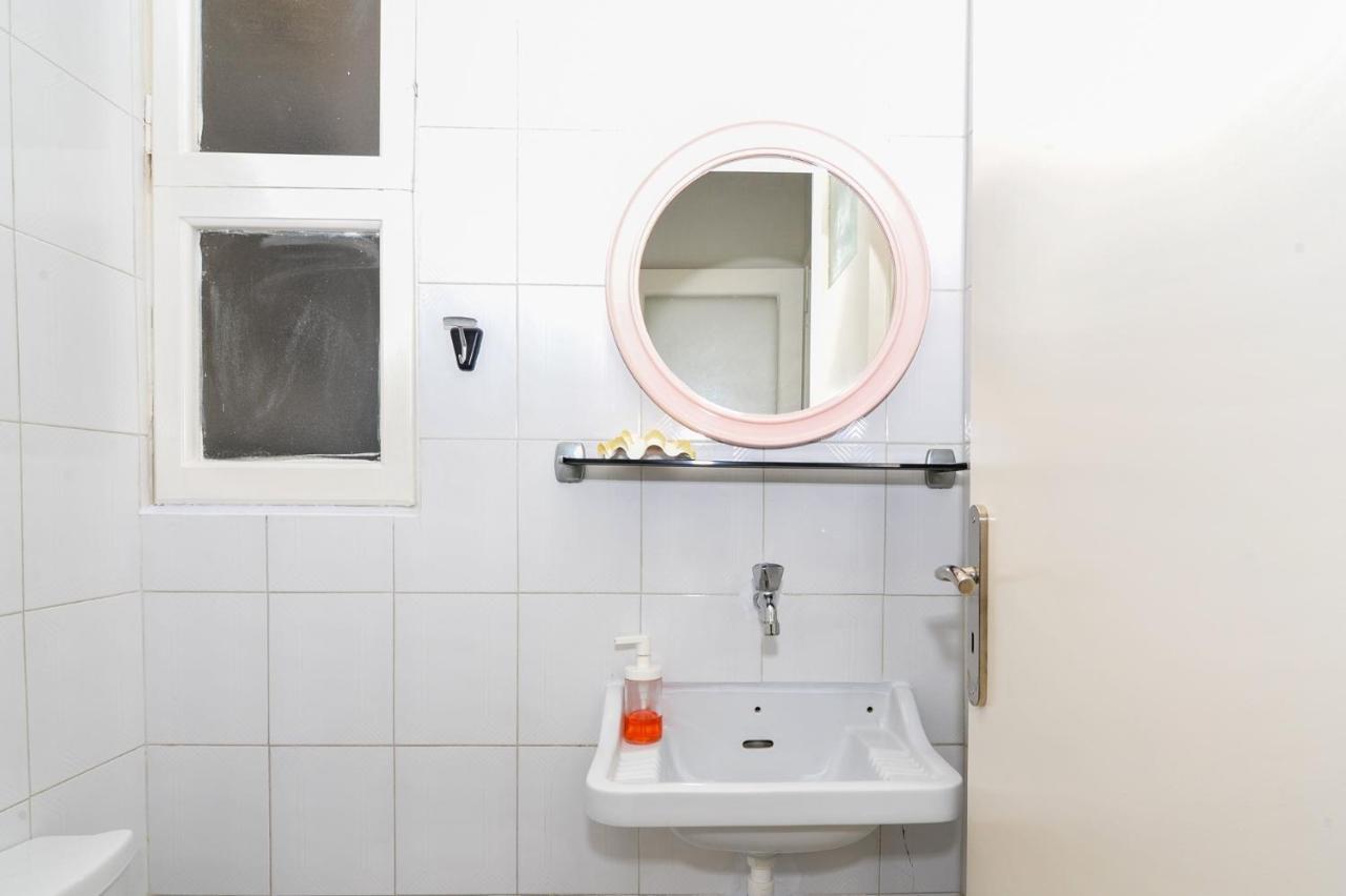 The Elegant. Spacious City Center Apartment. Ираклион Экстерьер фото